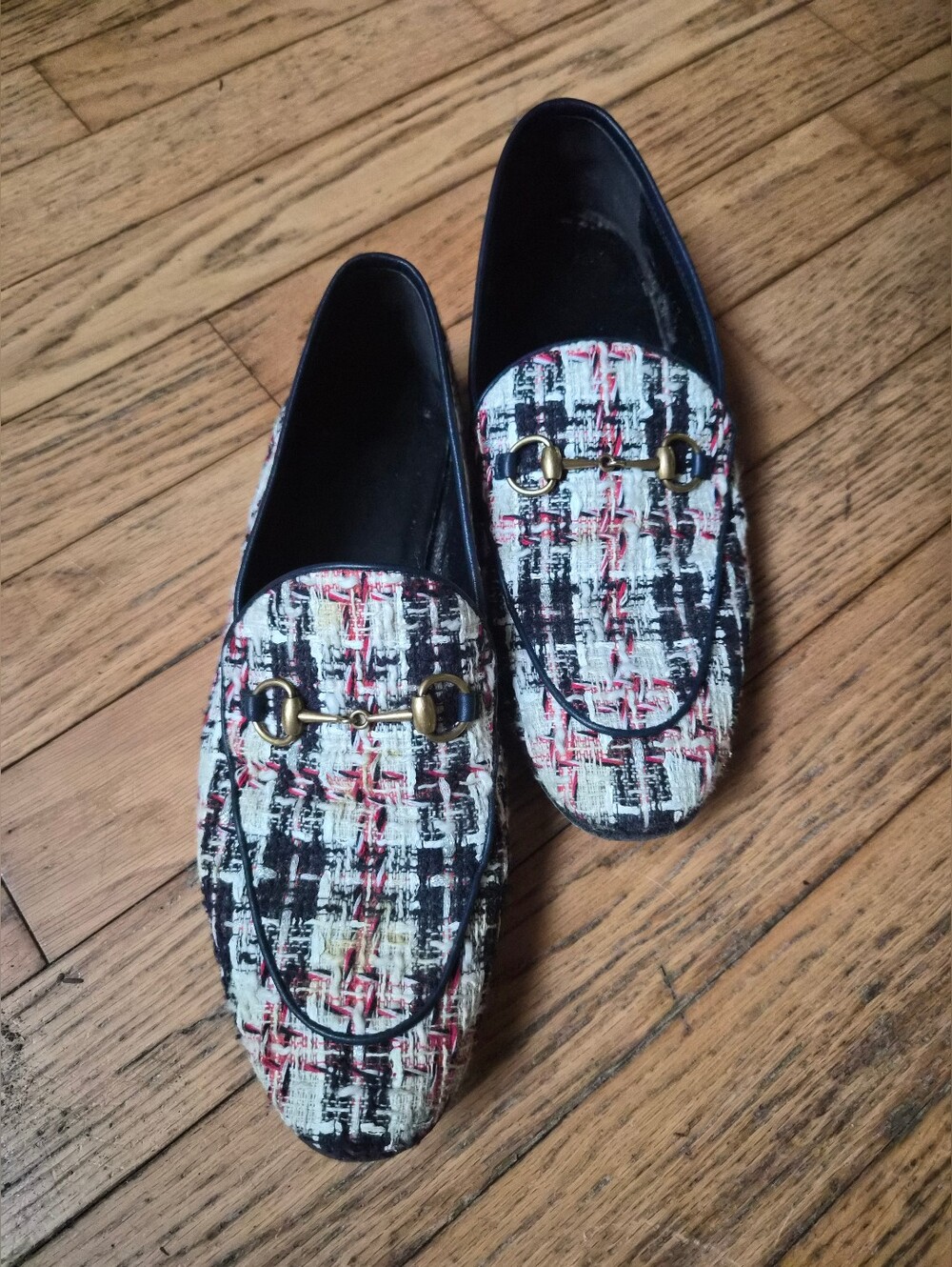 Gucci Tweed Horsebit Loafers EU 40 Black Cream Red Bouclé Flats